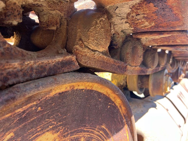 caterpillar-d8-image-82