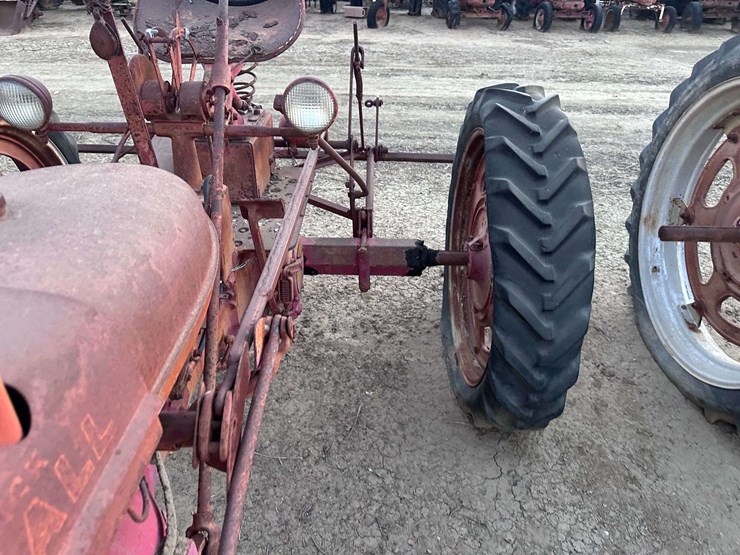farmall-c-image-19