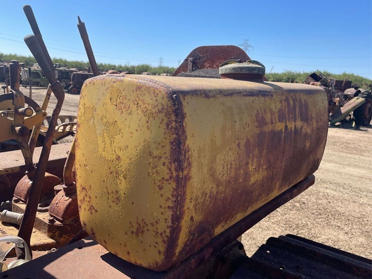 caterpillar-d4-image-40