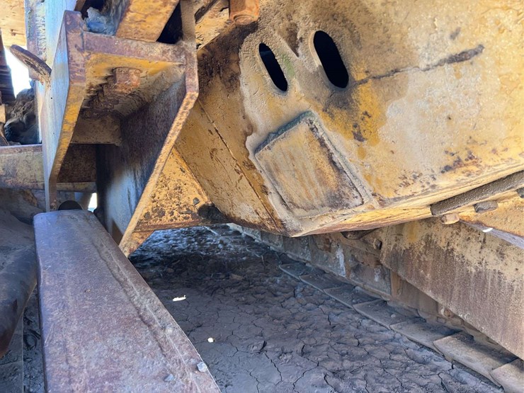 caterpillar-d9g-image-99