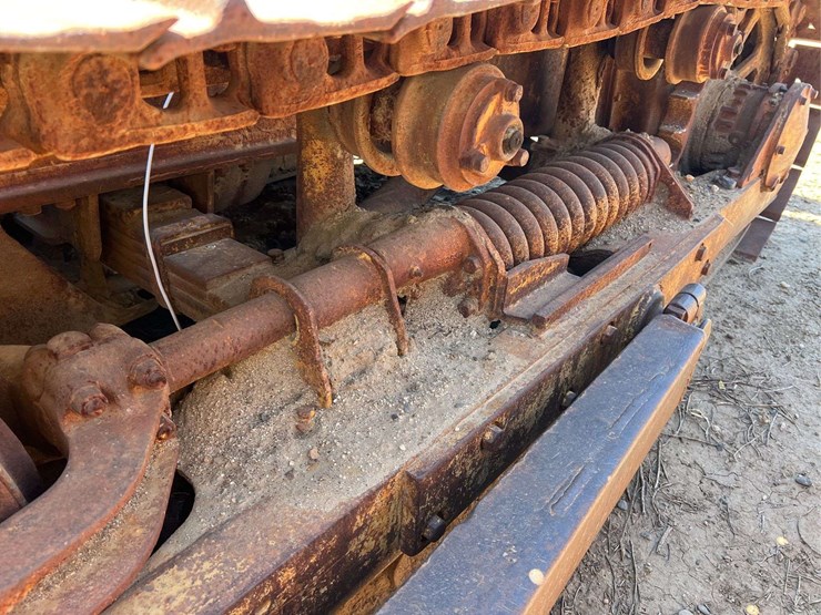 caterpillar-d6-image-71