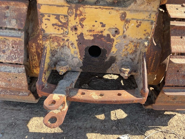 caterpillar-d4-image-25