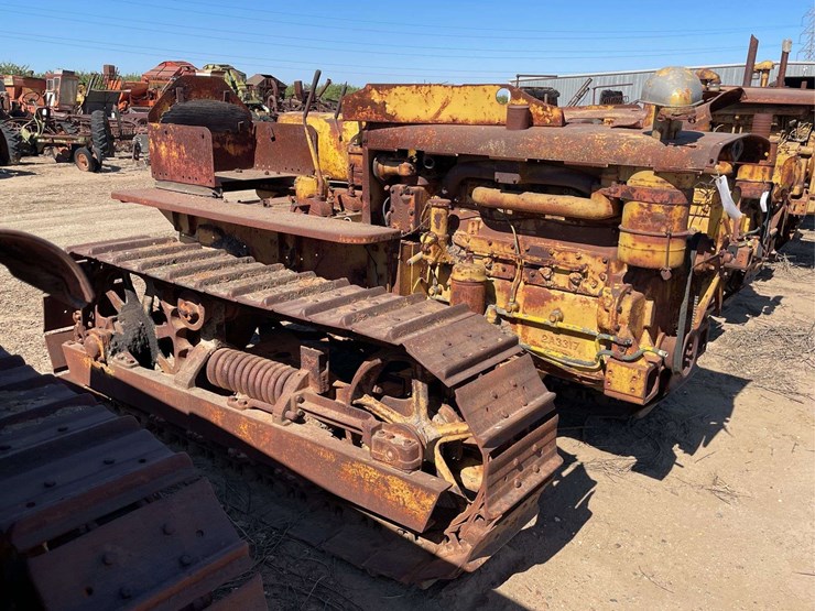 caterpillar-d4-image-10