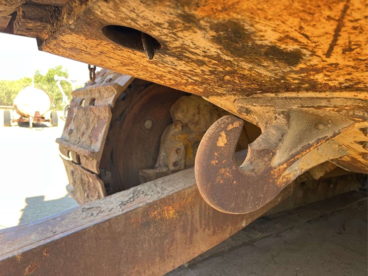 caterpillar-d9g-image-92
