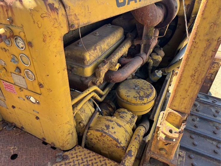 caterpillar-d9g-image-30
