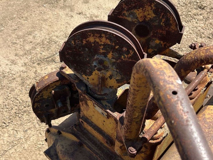 caterpillar-d8-image-29