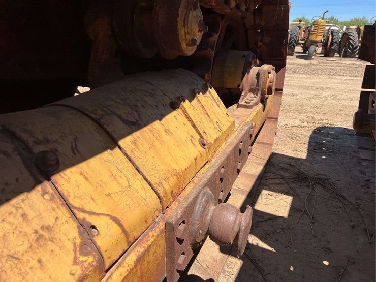caterpillar-d8-image-75