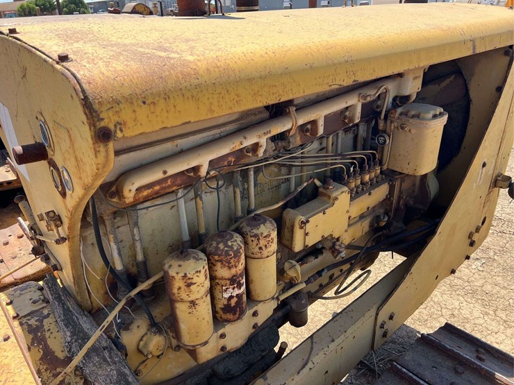 caterpillar-d8-image-36