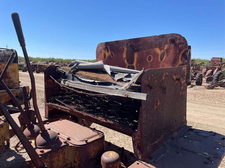 caterpillar-rd6-image-50