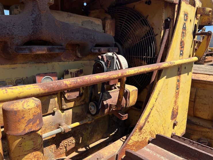 caterpillar-d6-image-51