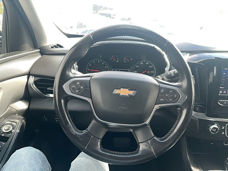 lot#-310-2020-chevy-traverse-**offsite**-buy-now-image-9