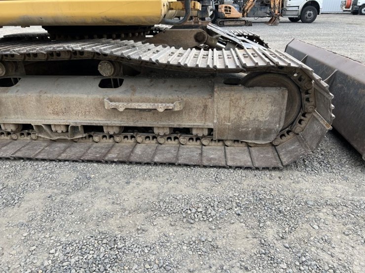 2013-caterpillar-312e-image-28