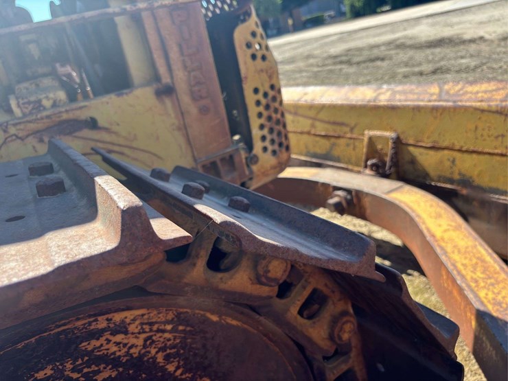 caterpillar-d4-image-25