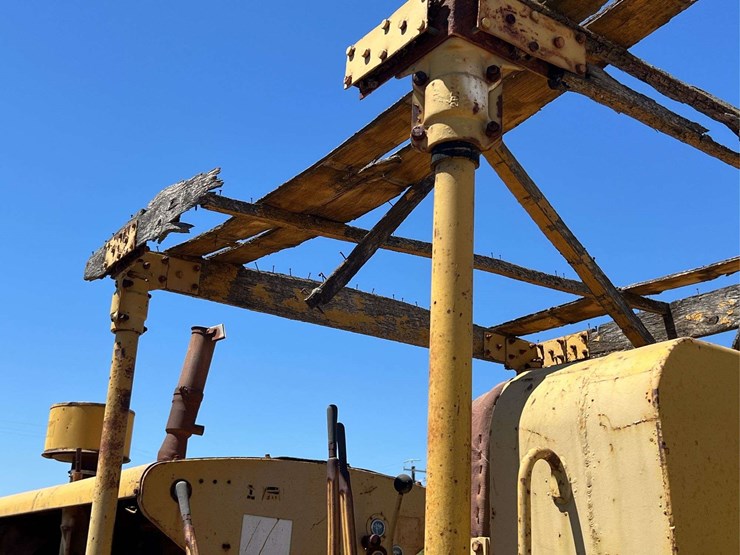 caterpillar-d8-image-20