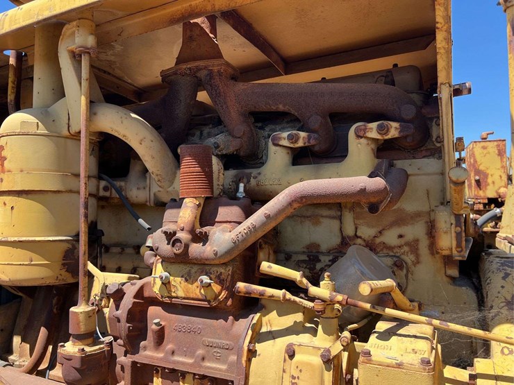 caterpillar-d8-image-59