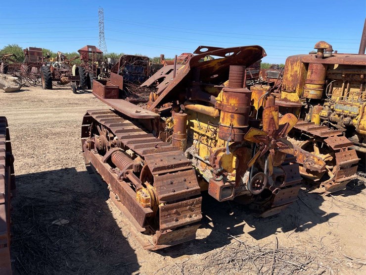 caterpillar-d4-image-9