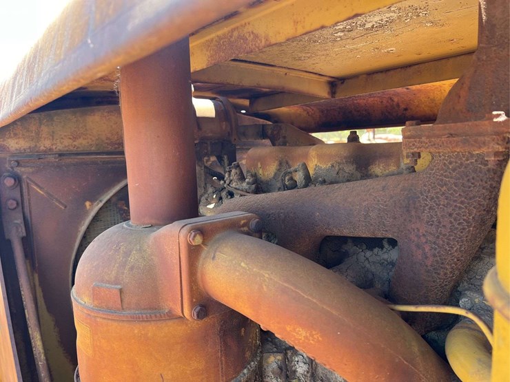 caterpillar-d8-image-41