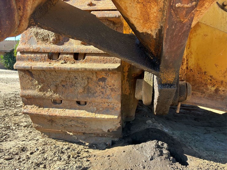 caterpillar-d9-image-47