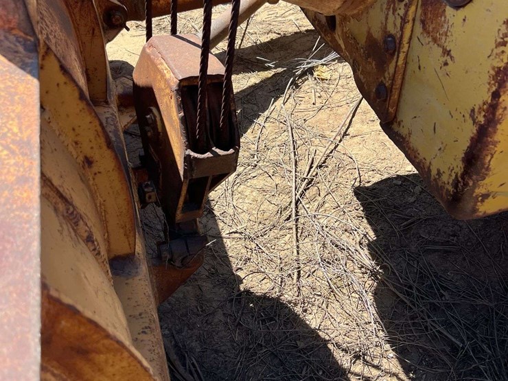 caterpillar-d6-image-111