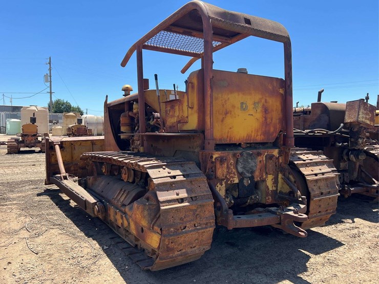 caterpillar-d8-image-9