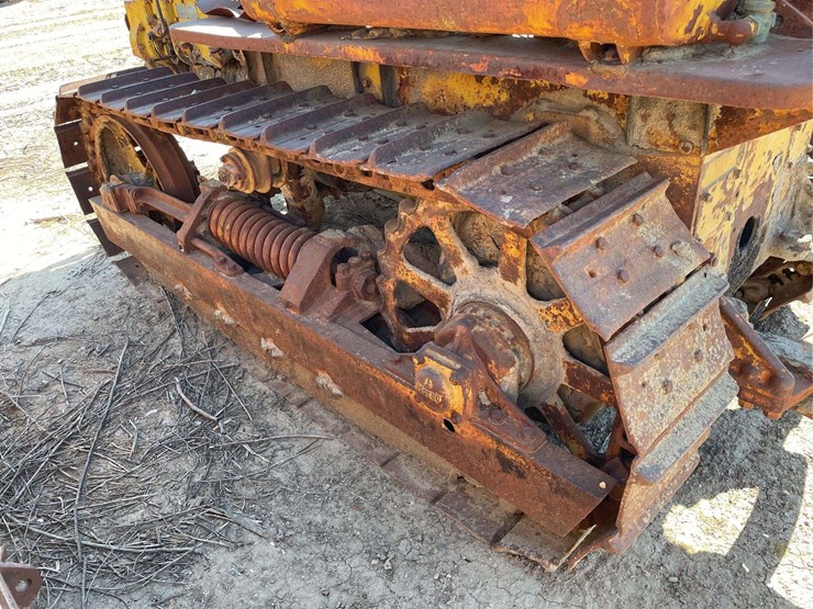 caterpillar-d4-image-28