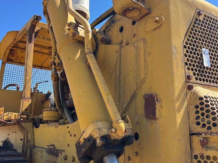 caterpillar-d9g-image-105