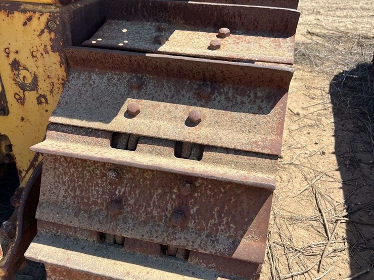 caterpillar-d6-image-44