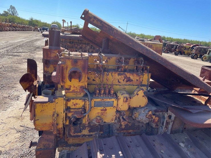 caterpillar-d4-image-36