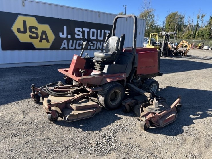 2009-toro-groundsmaster-4000d-image-1
