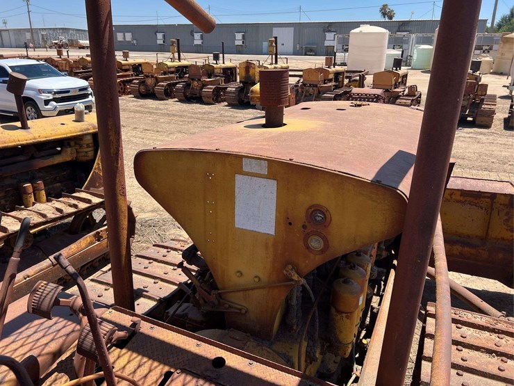 caterpillar-d8-image-23