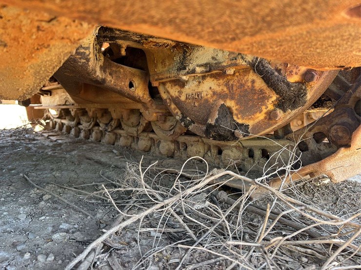 caterpillar-rd6-image-18