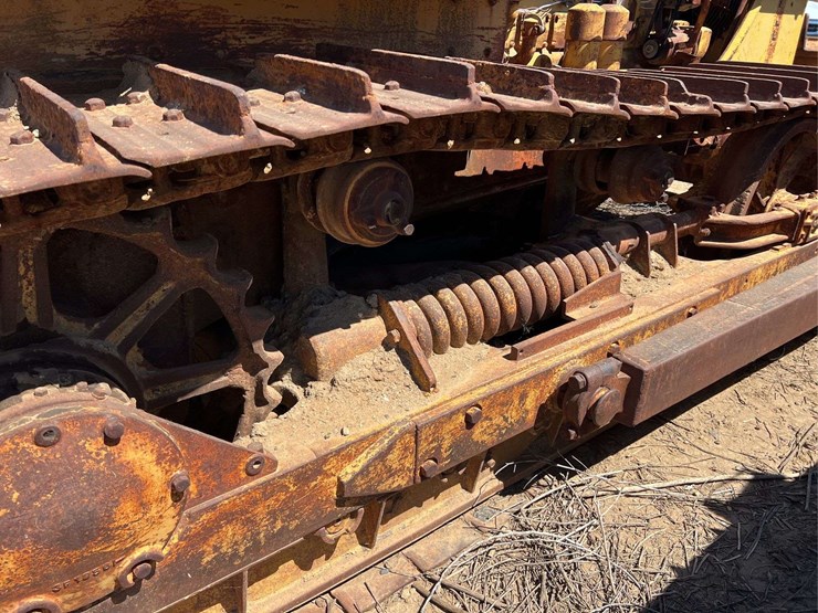 caterpillar-d6-image-92