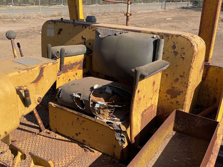 caterpillar-d8-image-33