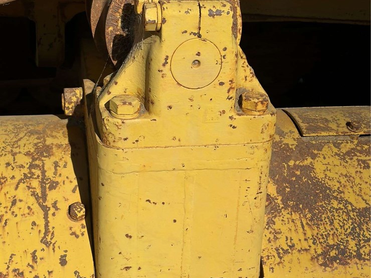caterpillar-d9-image-71