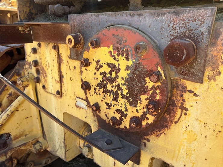 caterpillar-d8-image-90