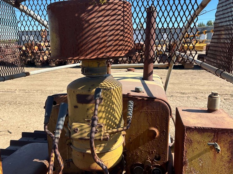 caterpillar-d4-image-31