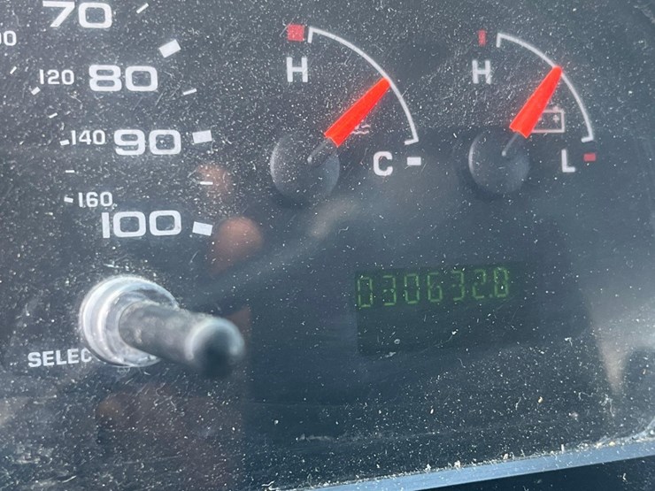 2006-ford-e350-image-7