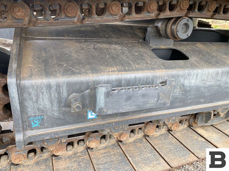 case-cx160d-image-33