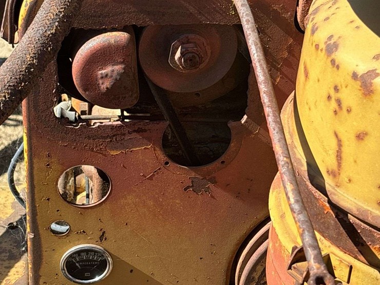 caterpillar-d4-image-48