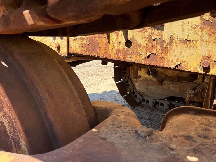 caterpillar-d8-image-112