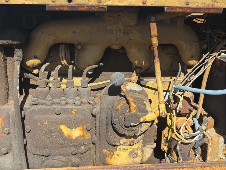 caterpillar-d4-image-54