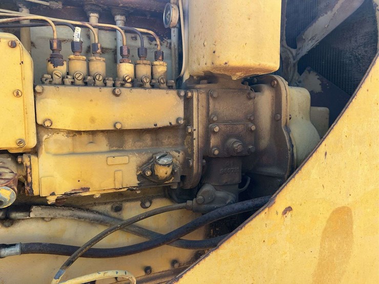 caterpillar-d8-image-54