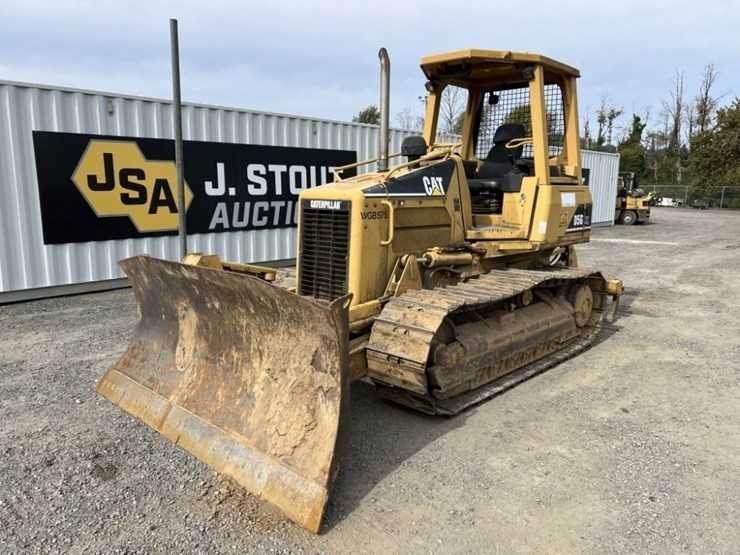 caterpillar-d5g-xl-image-1