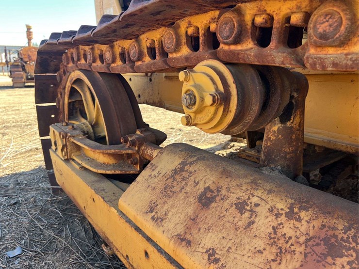 caterpillar-d6-image-84