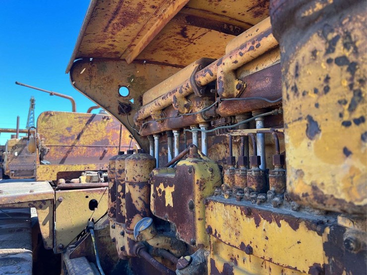 caterpillar-d8-image-57