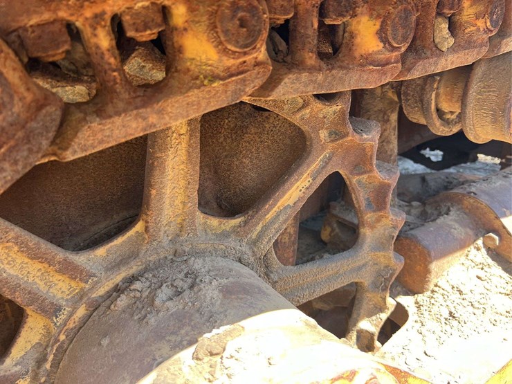 caterpillar-d6-image-47