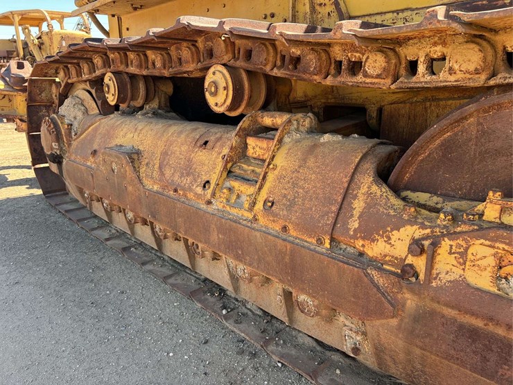 caterpillar-d9g-image-110