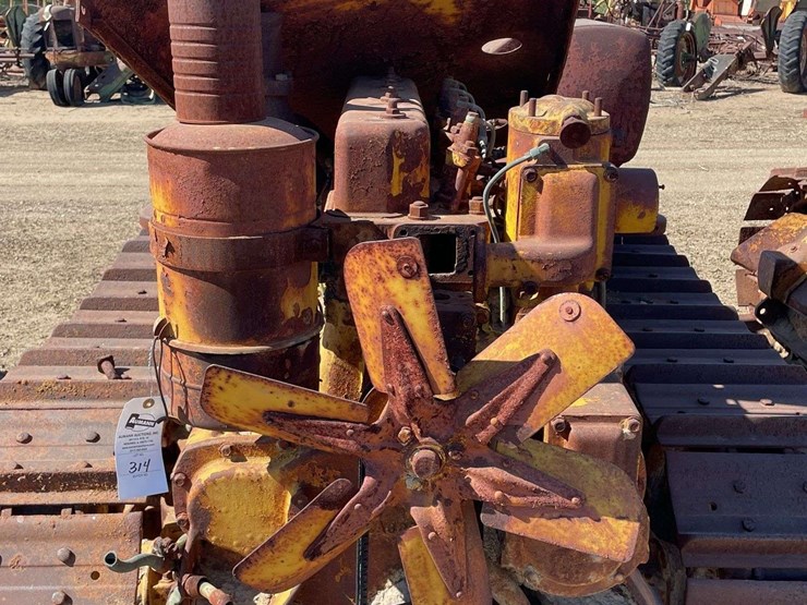 caterpillar-d4-image-11