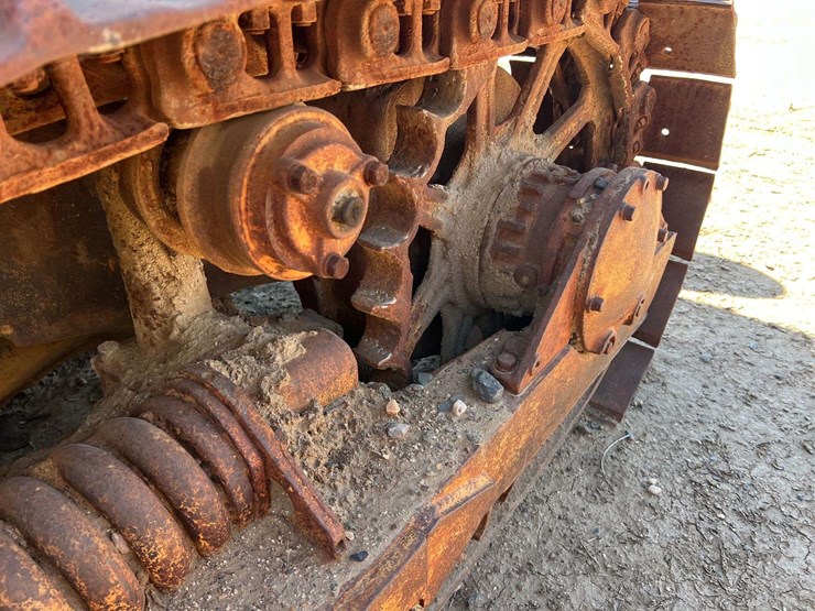 caterpillar-d6-image-76