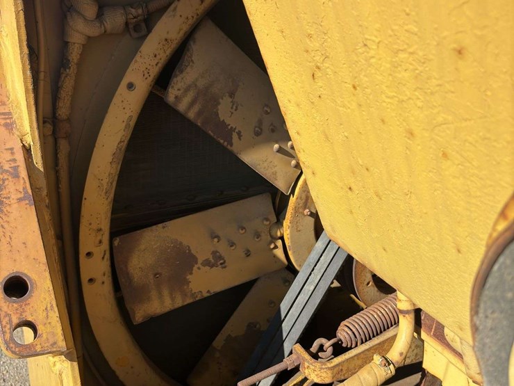 caterpillar-d9-image-82